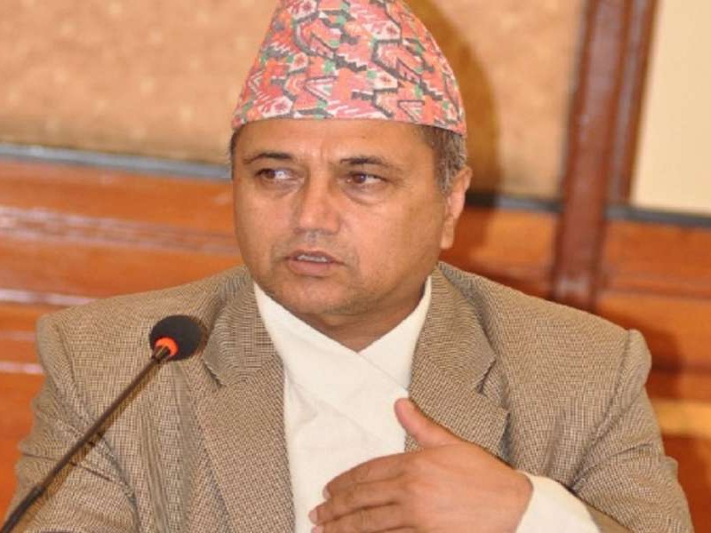 शिक्षकले पेशालाई मर्यादित बनाउनु पर्दछ: पूर्वमन्त्री अधिकारी